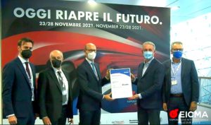 EICMA, la moto riparte