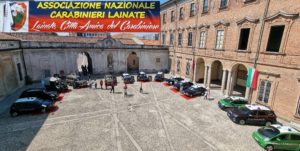 Le auto dei Carabinieri